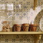 The White Hart wowhouse close up 2