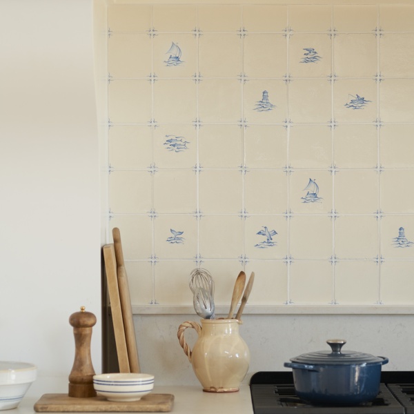 Large CORNISH DELFT TILES DETAIL 01 007 No bespoke tile