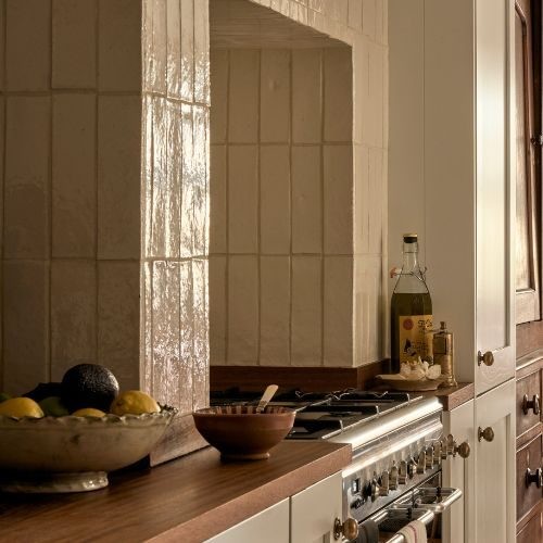 The quiet charm of neutral tiles