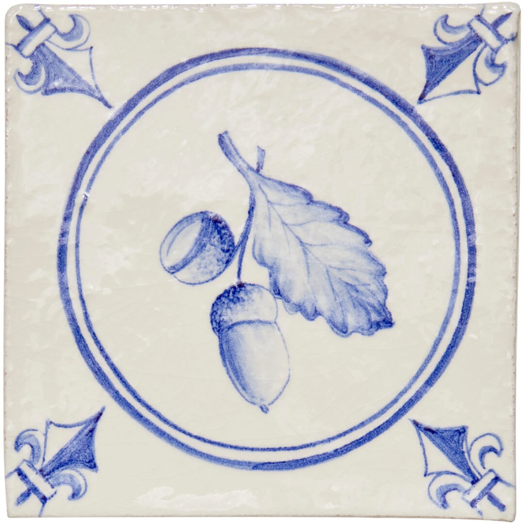 White Hart Oak Leaf in Circle, product variant image