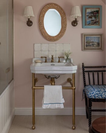 Leonora Birts Wilding corner sink