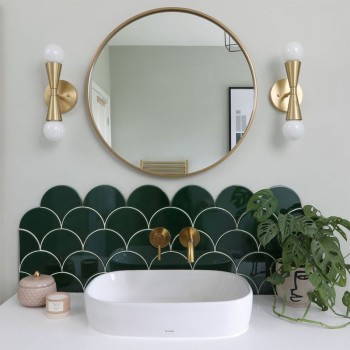 Rhiannon sager soho so emerald scallop bathroom