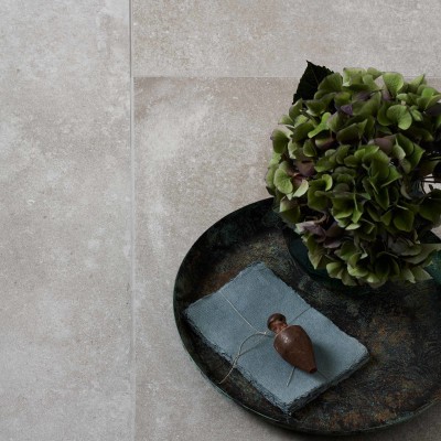 Natural stone or porcelain?