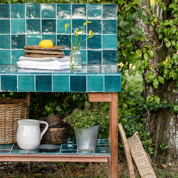 Isles raasay square tile outdoor kitchen portrait detail shot 5