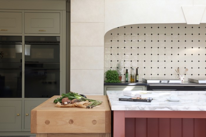 Huckleberry half splash back