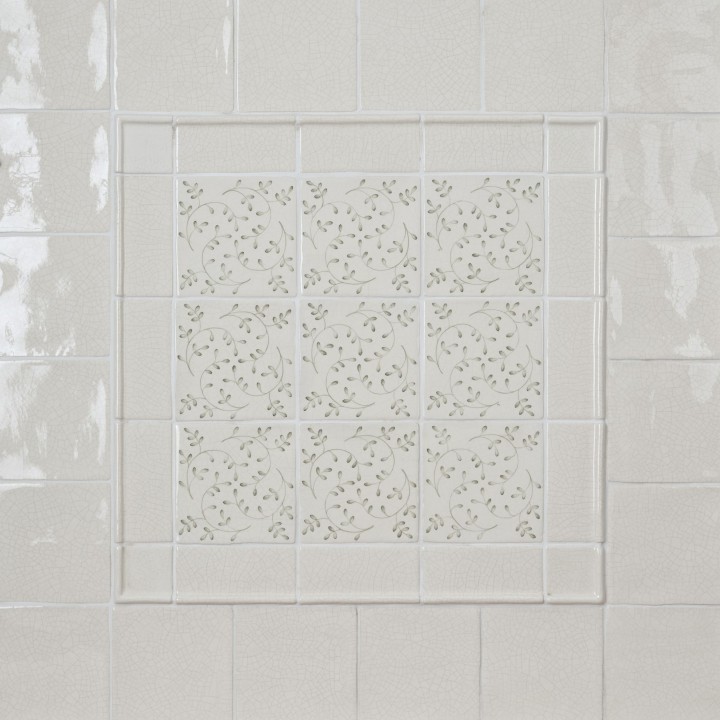 Emma Pattern Square tile in Sage Green