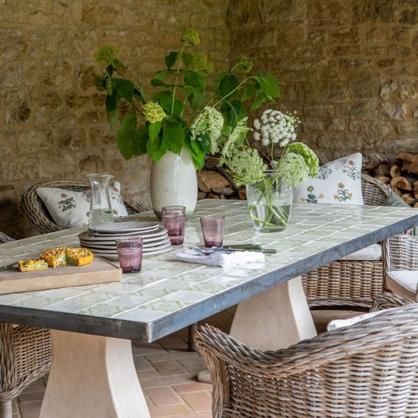Ana collection thyme loggia tabletop