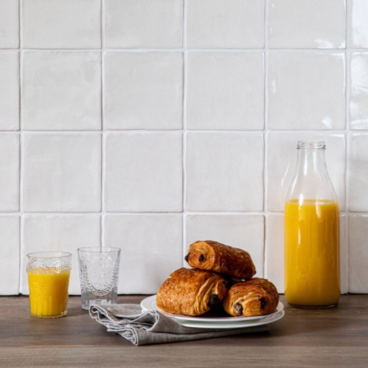 Contemporary Classic Chalk White Square wall tiles with white grout