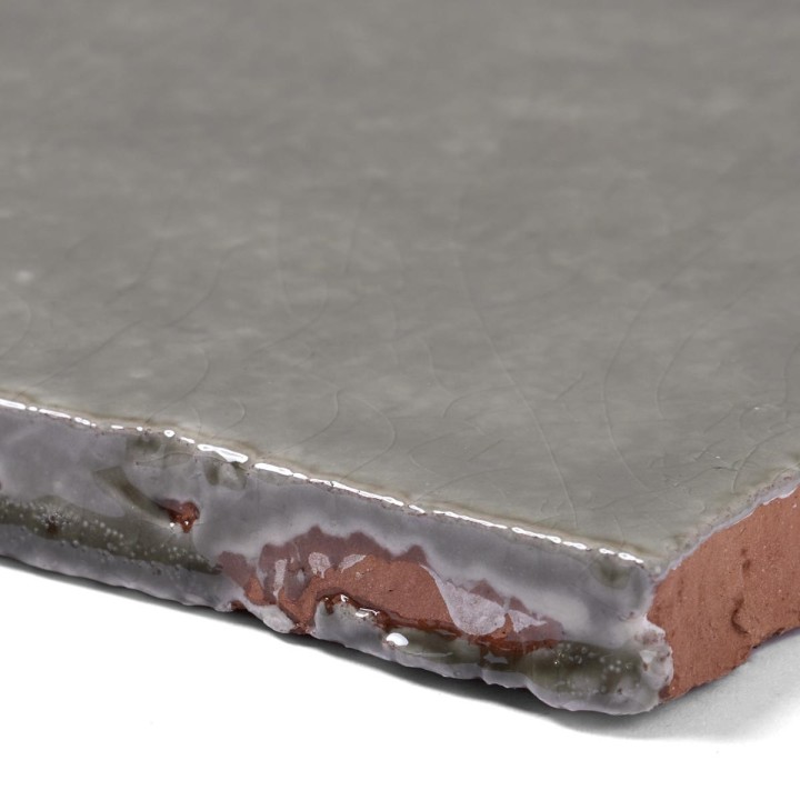 Glazed edge of an Ullswater Packhorse tile