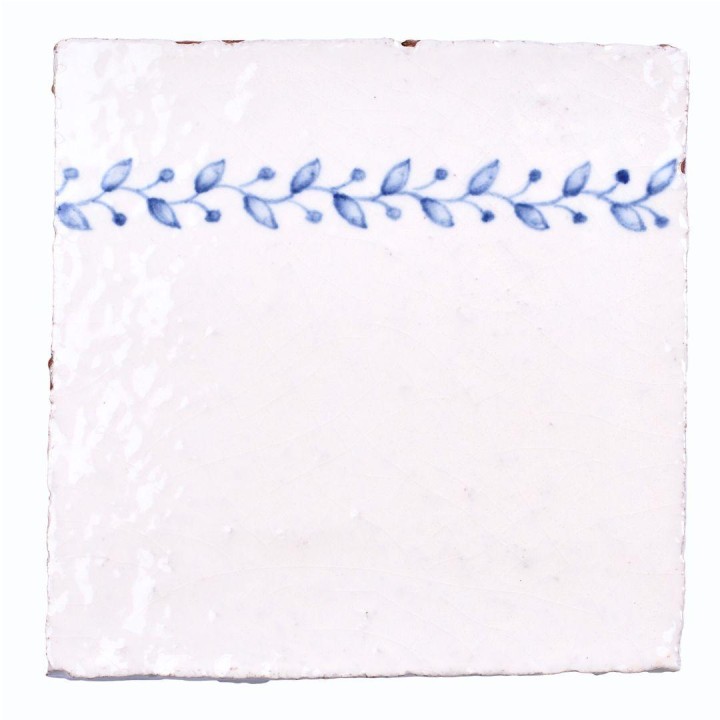 Wilding Border on Chalk White