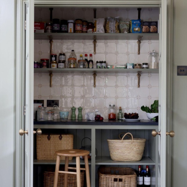 Bespoke Delft Corners for Huckleberry