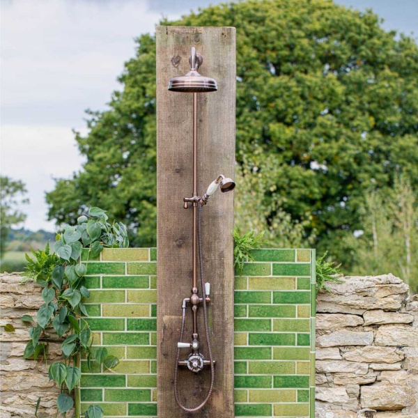 Isles Skype outdoor showerhead