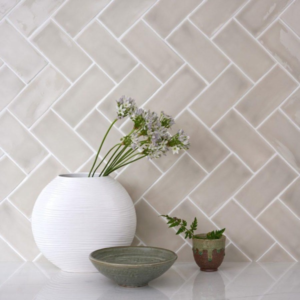 Seasons Collection April Shower White Grout LS1