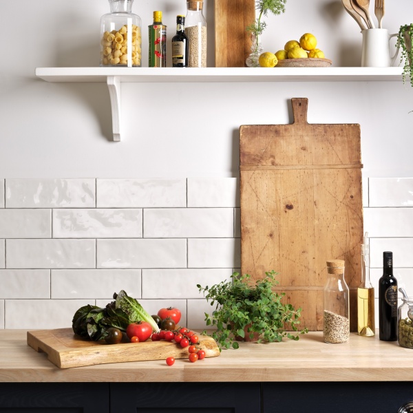 White tiles really do provide a clean canvas, brightening up a room whatever the weather. This tile in particular – Nice and Easy long brick from our Cool Companions collection – is a lovely option, because it features an undulating surface that will reflect light around your space.